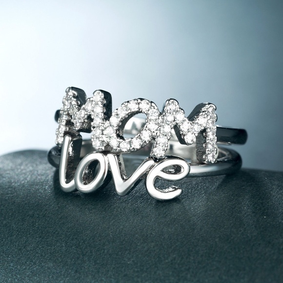 Huitan Jewelry - 925 Silver Ring Round Cut White Sapphire New